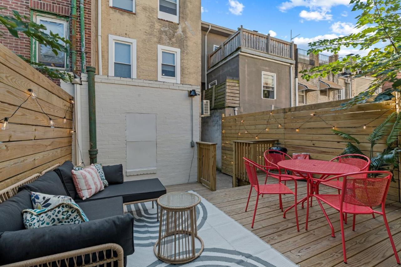 Passyunk Square Spacious 1 Bedroom Oasis- Huge Deck فيلادلفيا المظهر الخارجي الصورة