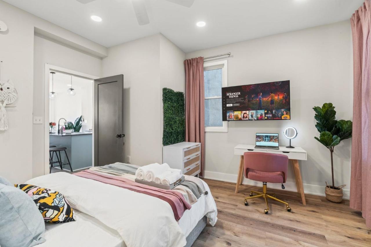 Passyunk Square Spacious 1 Bedroom Oasis- Huge Deck فيلادلفيا المظهر الخارجي الصورة